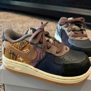 Travis Scott Nike Force 1, Toddler